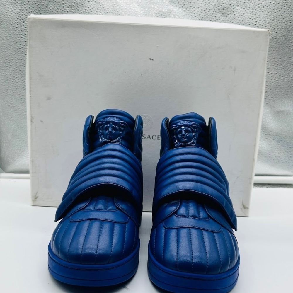 Versace Medusa High Top Sneakers Blue Quilted Leather Mens Size 8 US 40 EU Italy